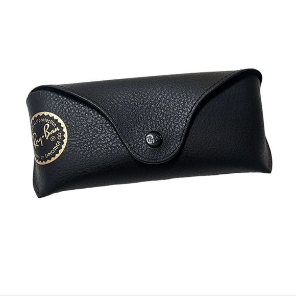 RAY-BAN Black Pebbled Leather Sunglasses Case - Picture 1 of 8